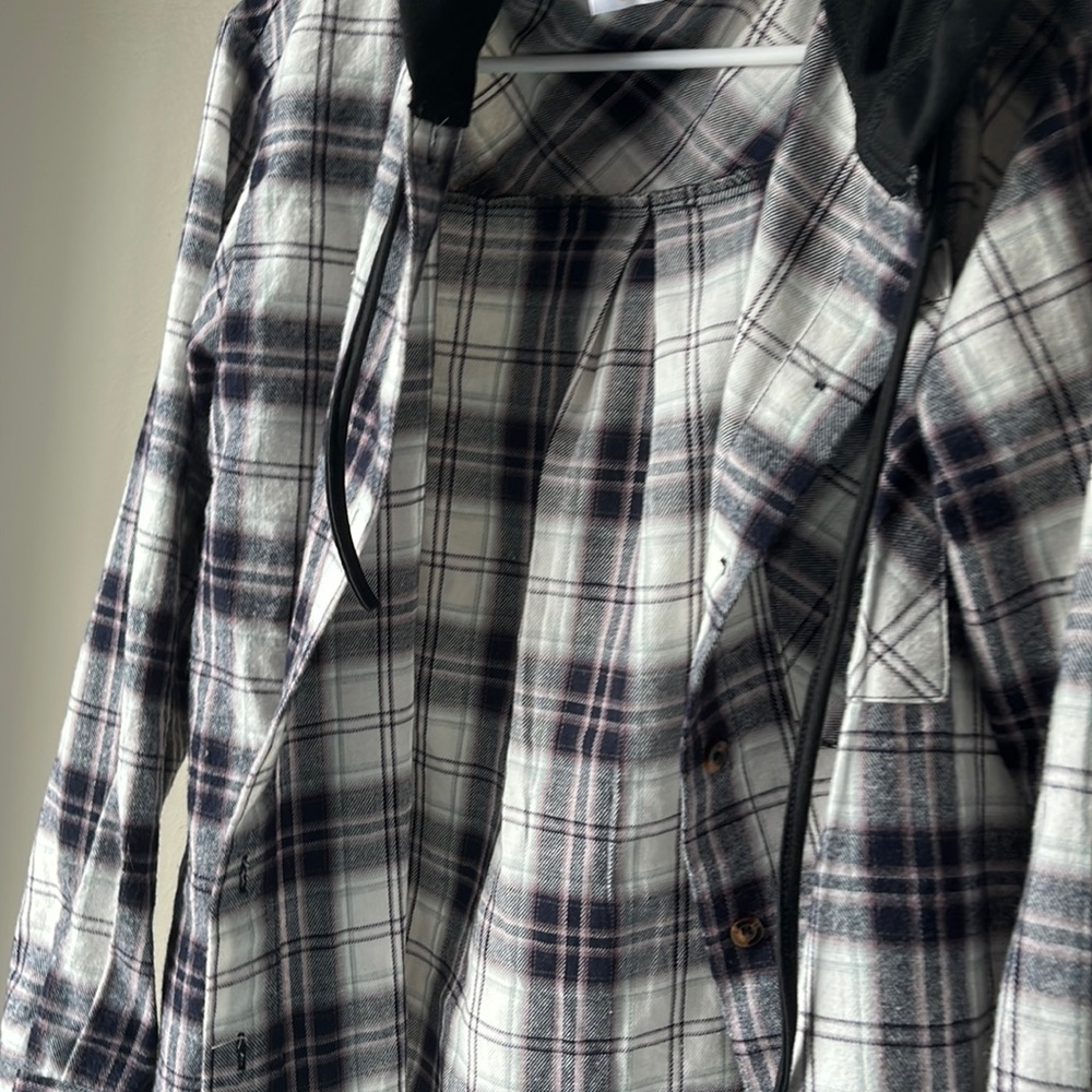Soft light weight flannel for fall